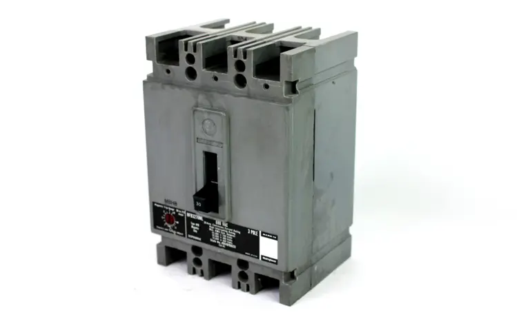 Used WESTINGHOUSE HFB3270ML Circuit Breakers Kentucky US | Industrial Parts R Us Inc. #355360
