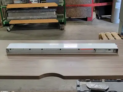 4" Door Rail W/ Lock DR4SPS12C