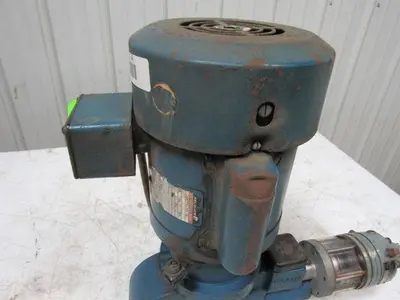 Milton Roy FR-121-117 Controlled Volume Pump 5.1GPH @ 925PSI 1/4HP 1PH 115/230V