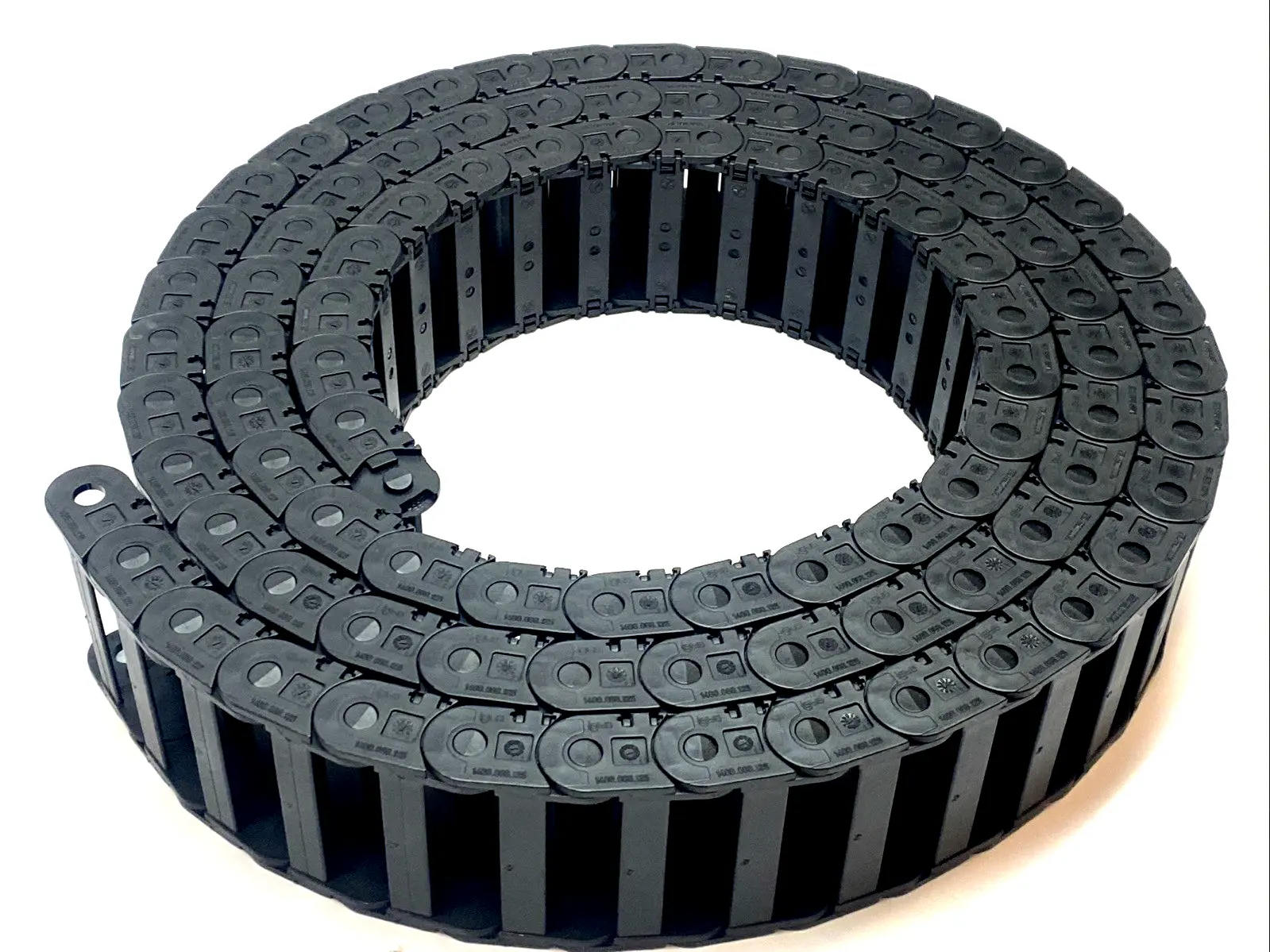 USED IGUS E2 MEDIUM ENERGY CHAIN CABLE CARRIER 90 LINKS