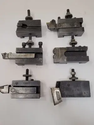 USED ALORIS TOOL POST HOLDER