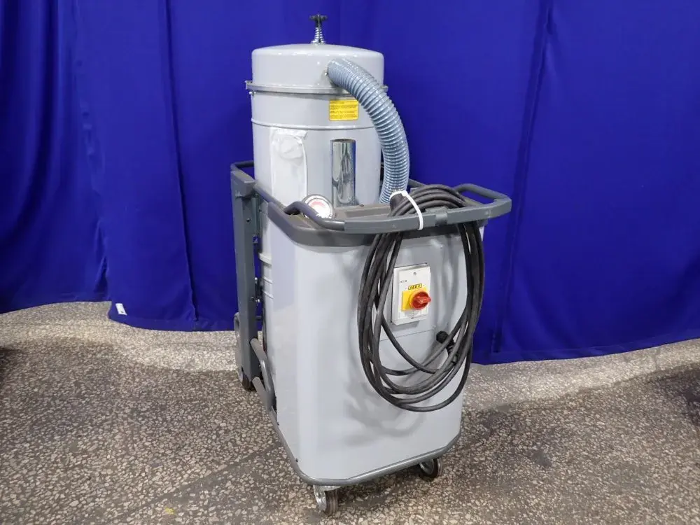 USED 2021 NILFISK T26