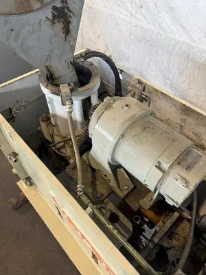 USED 1975 VERSON C2-300-72-42