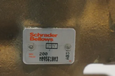 SCHRADER BELLOWS M09561803 MANUAL VALVE 200 PSIG