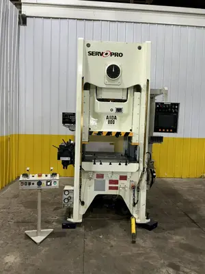 88 TON AIDA MODEL #DSF-N1-800 GAP FRAME SERVEPRO SERVO PRESS 6.3” STROKE 2015 : YOBRO #25100