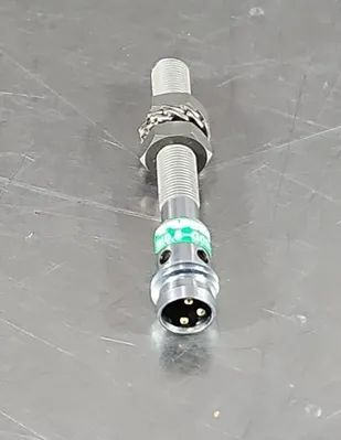 Turck BI0.8-G05-AN6X-V1331 Proximity Sensor. Loc5D-15