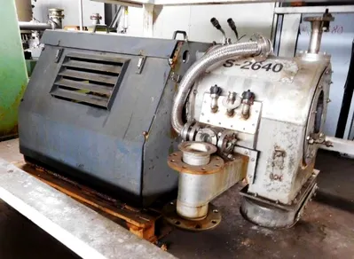 Krauss-Maffei SZ 22 2-stage pusher centrifuge, 316SS.