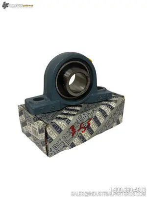 NEW TR UCP208-24