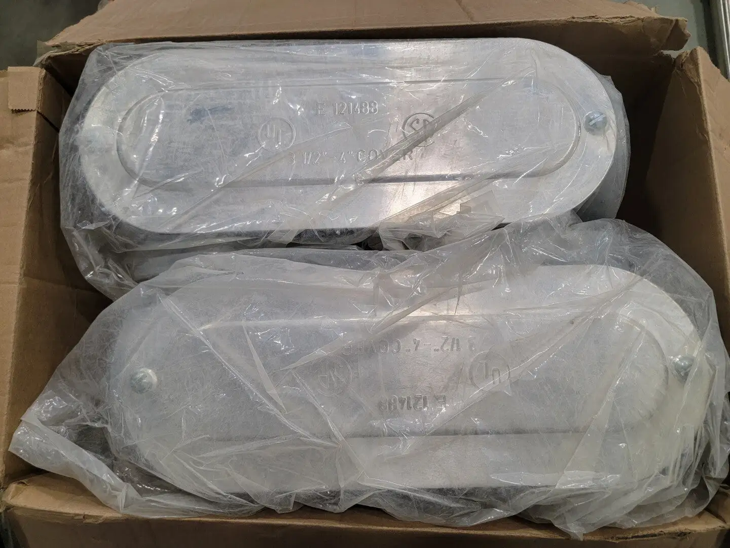 NEW THOMAS & BETTS CILR-4