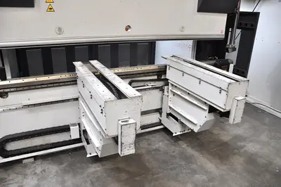 USED LVD PPEB TURBO 135 TON X 3100 MM CNC