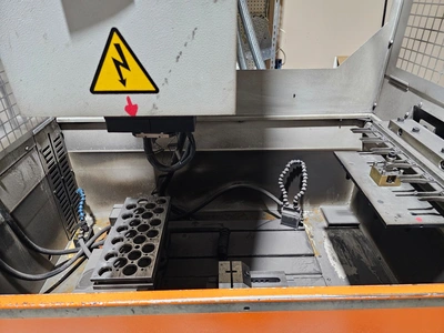 2003 CHARMILLES ROBOFORM 44 EDM, Sinker EDM | Edge Machine Tools, Inc (2)