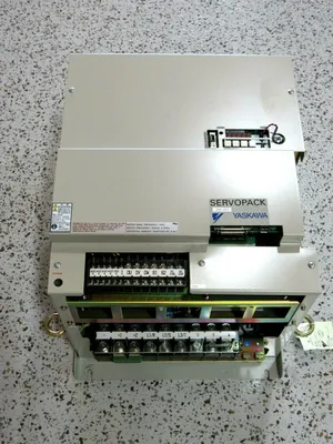 NEW YASKAWA SGDH-2BDEB SERVOPACK 380-480V 22KW SGDH2BDEB