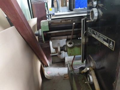 TOS Universal Toolroom Mill, in very good working condition, visible under power