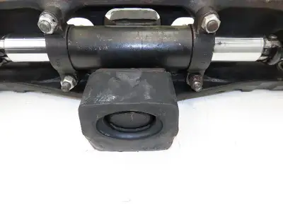 Hyster E50XM-33 Electric Forklift Rear Axle Dual Hydraulic Steering Assembly