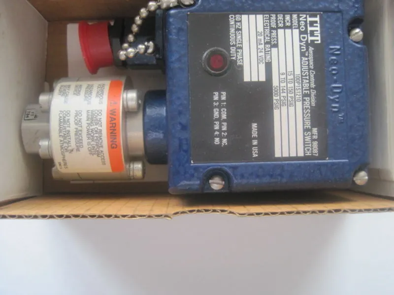 NEW ITT 100P1S1210 PRESSURE SWITCH