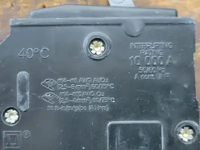 20 Amp, 1 Pole, 240 volts Circuit Breaker