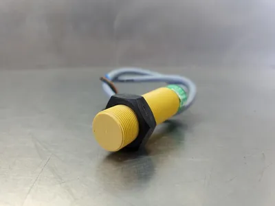 TURCK Bi5-M18-AN6X 10-30VDC 200mA Sensor Module. 5E-16