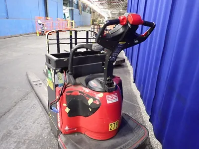 The Raymond Corporation 8000 Lbs Electric Pallet Jack