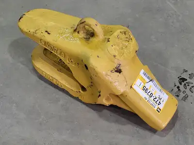 USED CATERPILLAR 472-0795
