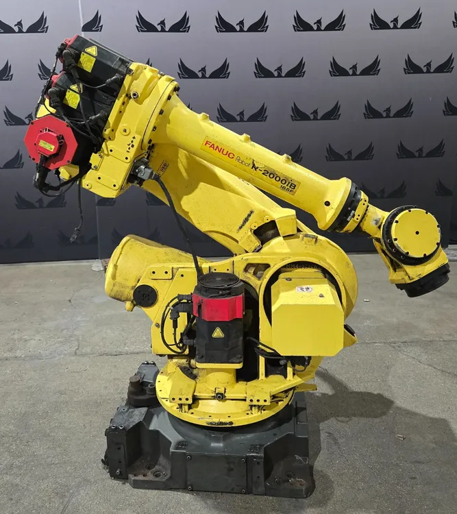 Used 2014 FANUC R-2000IB/165F Robots Michigan US | iGAM Industrial Marketplace #1144712