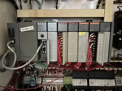 USED 1995 WABASH WABASH V50H-18-BCY PRESS