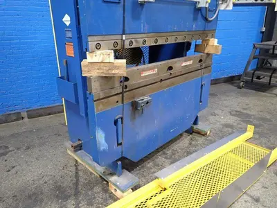 USED CINCINNATI MODEL 60CBII