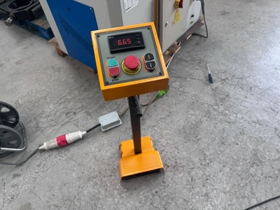 2017 METALLKRAFT PRM 60FH Hydraulic three-roll ring and section bending | Charter Auctions (9)