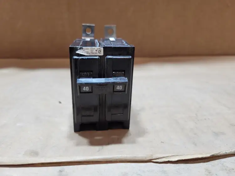 Used CUTLER-HAMMER BA240 Switchgears British Columbia CA | Lenmark #1438559