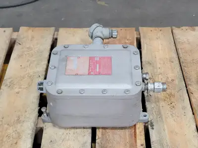 Used AKRON EXI684 Misc Electrical & Power Parts British Columbia CA | Lenmark #252986