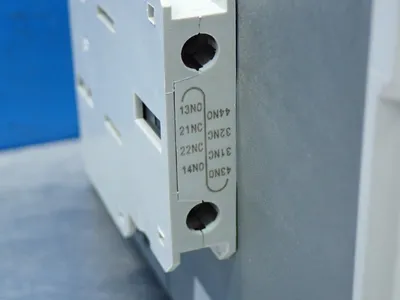 NEW CARLO GAVAZZI CC85S