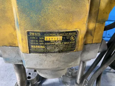 Used DEWALT DW615 Miscellaneous MRO Ohio US | HGR 24 #1293720