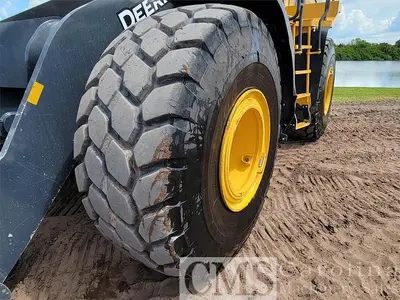 USED 2021 JOHN DEERE 744L WHEEL LOADER