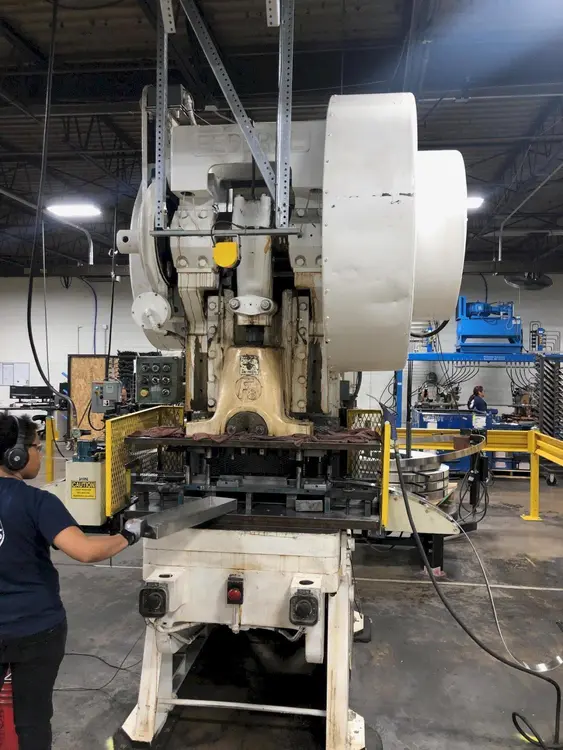 Used FEDERAL 8 O.B.I. Presses Ohio US | D & D Industries #437826