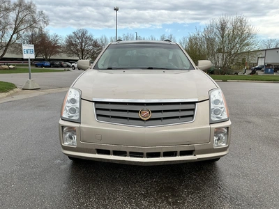 USED 2005 CADILLAC SRX