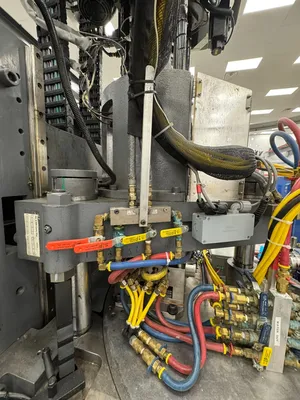 2004 TOYO ET-90VR2 VERTICAL Injection Molding Horizontal/Vertical | Machinery Network (8)