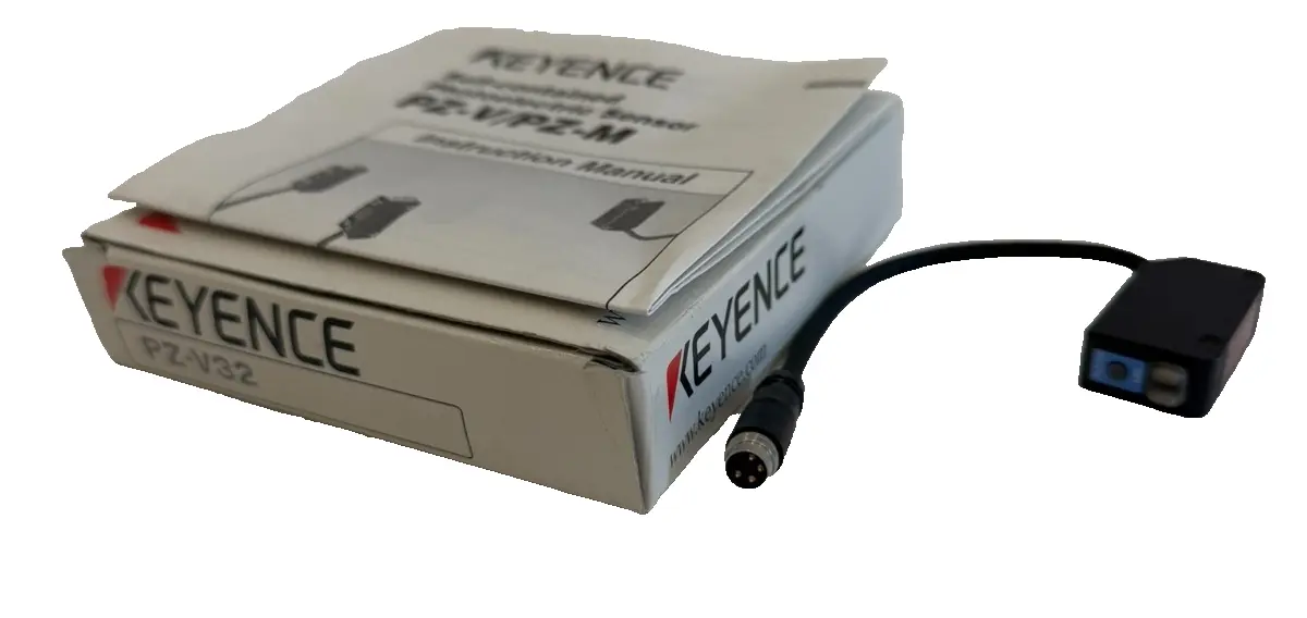 NEW KEYENCE PZ-V32 PHOTOELECTRIC SENSOR PZV32