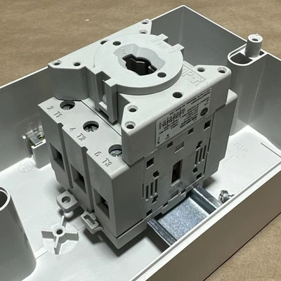 NEW Allen-Bradley 194E-Y63-1753-6N