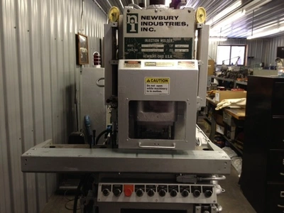 USED 1975 NEWBURY V330RS
