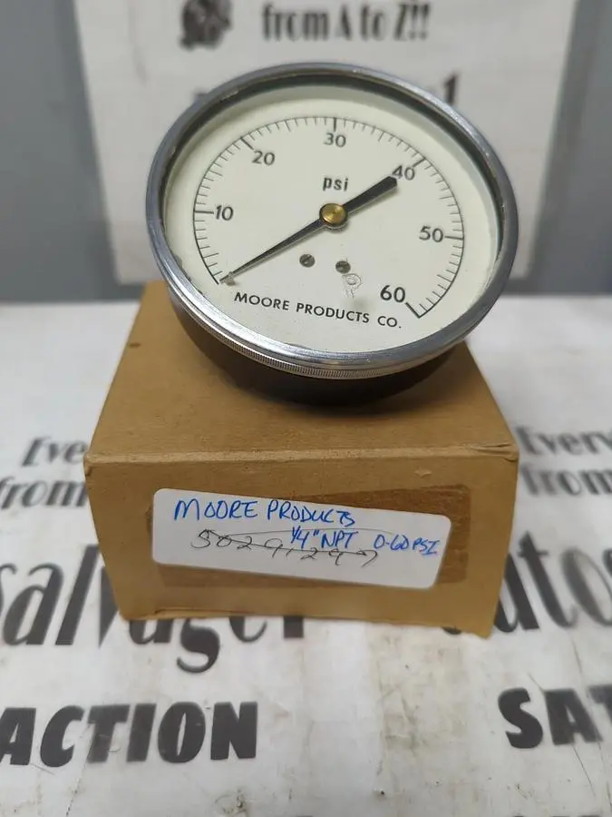 New | in-Stock MOORE 0-60 Universal Pressure Meters Ohio US | Surplus Asset Holdings #1234972