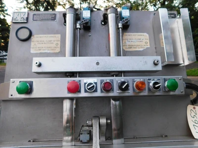 Used _UNKNOWN_ A200. 48" SEALING JAWS. STAINLESS STEEL AND HARD-ANODIZED ALUMINUM CONSTRUCTION. Vacuum Sealers Connecticut US | Litchfield Packaging Machinery #1384830