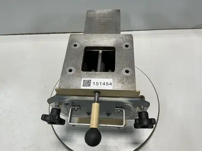 USED METAL FABRICATOR NO MODEL / NO TAG