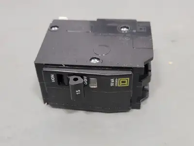 Used SCHNEIDER ELECTRIC QO215 Switchgears British Columbia CA | Lenmark #240535