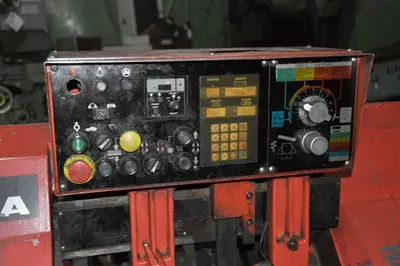 USED AMADA HFA250W
