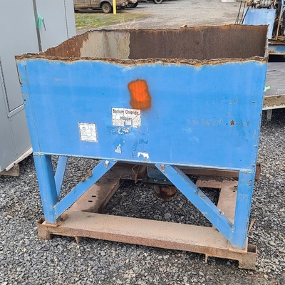 1.2yd Square Steel Hopper