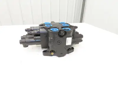 New | in-Stock HUSCO _UNKNOWN_ Valves/Fittings | Arrow Industrial #566004