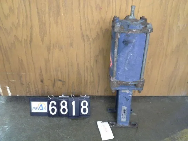 Pneumatic Actuator for Dezurik knife gate valve size 6"