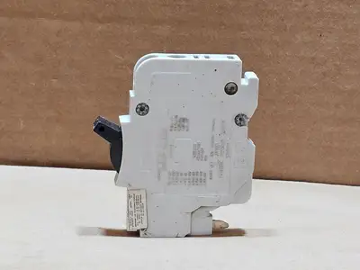 Used FEDERAL PIONEER NC020 Switchgears British Columbia CA | Lenmark #1438538