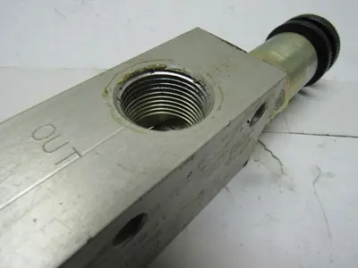 Sauer Danfoss 1G10-O-K-E Direct Duty Safety Relief Spool Valve 3/4" In/Out