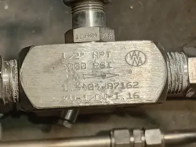 USED BROOKS INSTRUMENT 3809E12C1HAA1R1