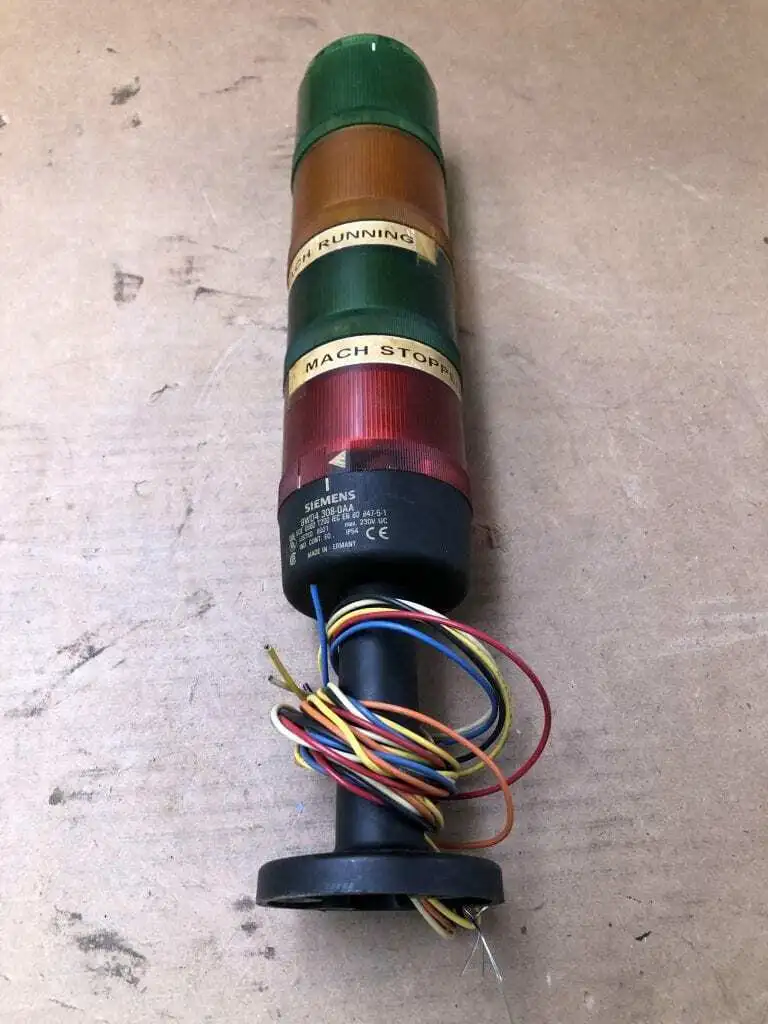 Siemens BWD4 308-0AA 4 Stack Light Signal Tower 230V